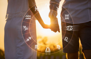 Horoskop lásky na srpen 2022: Čeká vás romantika, nový vztah, nebo snad letní flirt?